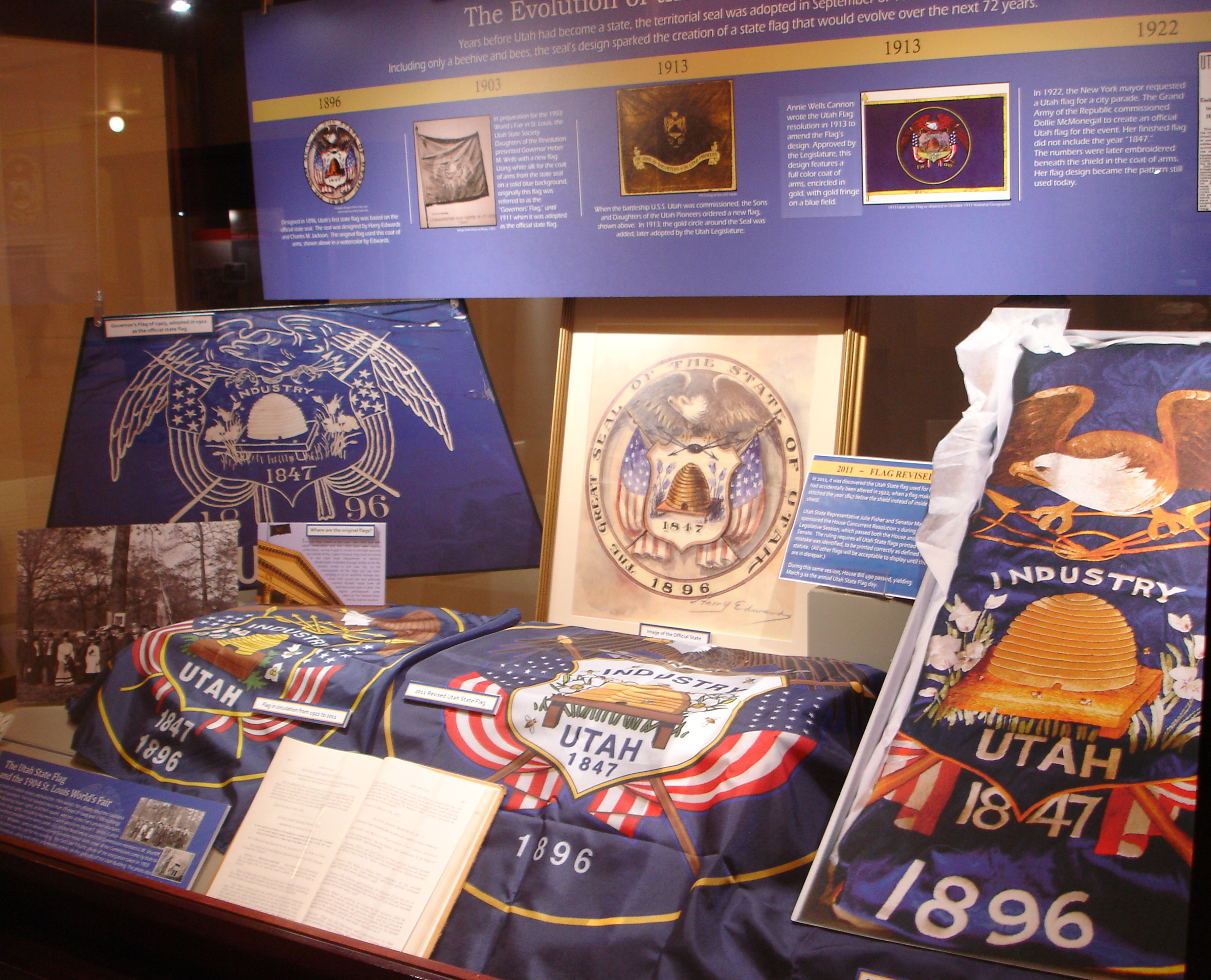 The history of the Utah State Flag 