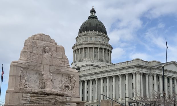 Utah prescription costs: Lawmaker pushes bill targeting "medicine mafia"...