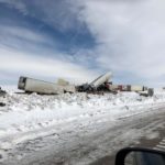 Over 100 vehicle crash closes I-80 in Wyoming