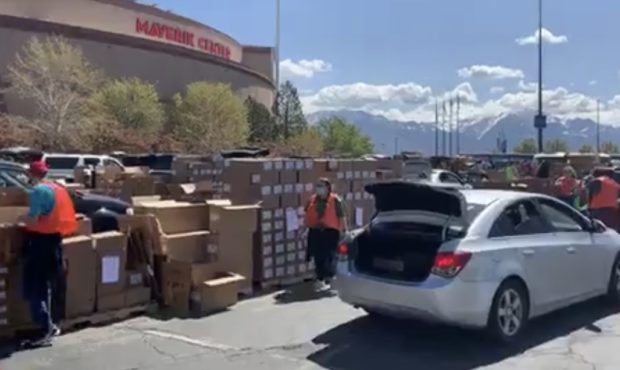 Utah Food Bank holds massive food giveaway for needy families...