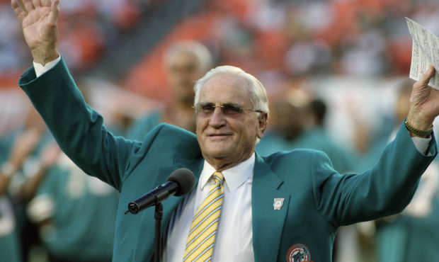 FILE - In this Oct. 25, 2009, file photo, former Miami Dolphins head coach Don Shula waves to the c...