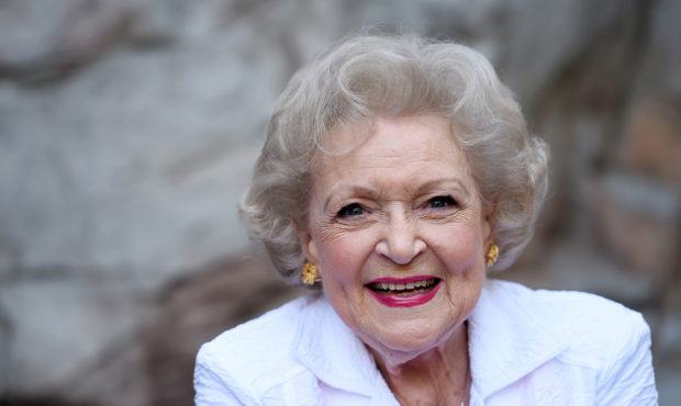 LOS ANGELES, CA - JUNE 20:  Actress Betty White attends The Greater Los Angeles Zoo Association's (...