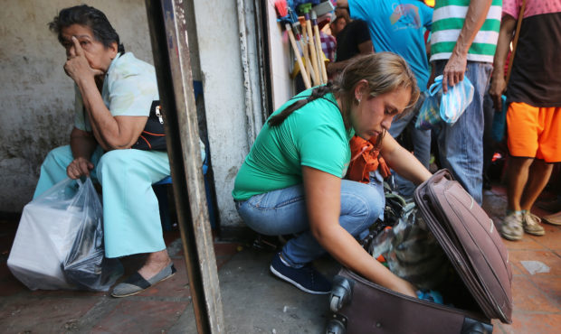 venezuela humanitarian crisis refugee...