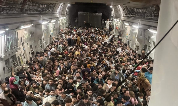 Afghan refugees welcome in Utah, crowded afghanistan flight...