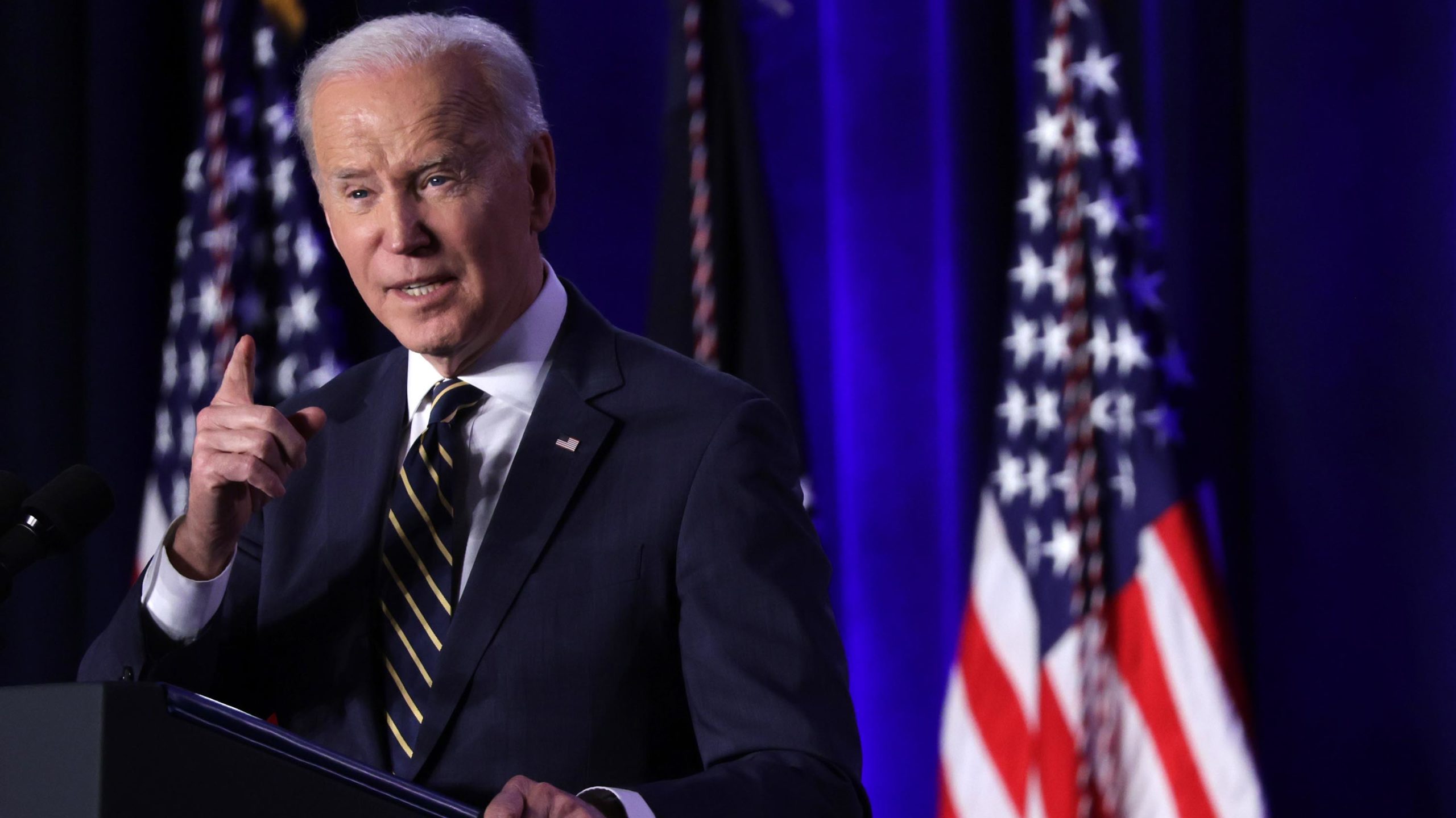 PHILADELPHIA, PENNSYLVANIA - MARCH 11:  U.S. President Joe Biden addresses the 2022 House Democrati...