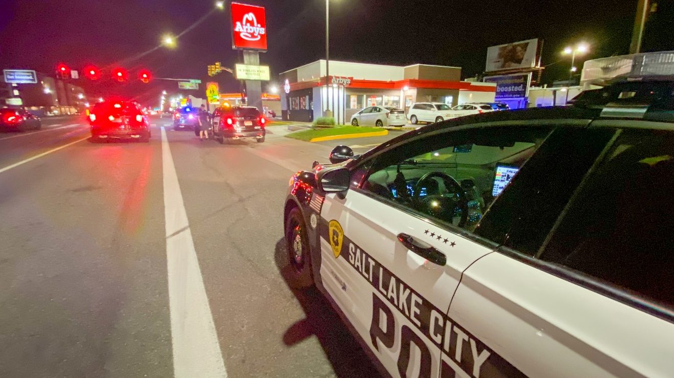 Image of a police cruiser in front of an Arby's, where a stabbing occured...