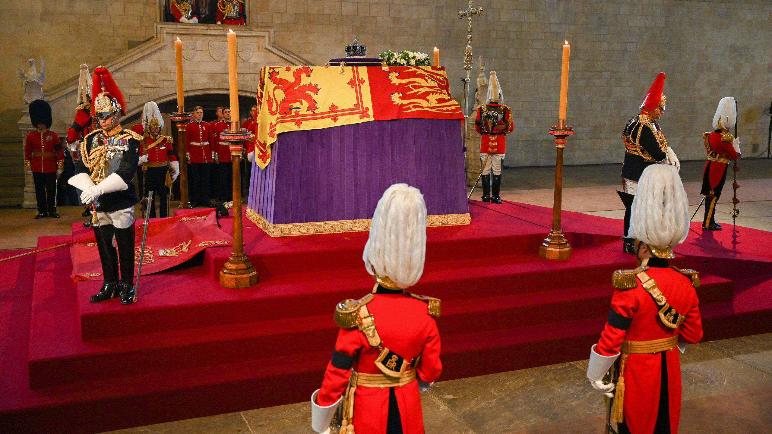 LONDON, ENGLAND - SEPTEMBER 14: A general view as the coffin carrying Queen Elizabeth II rests in W...