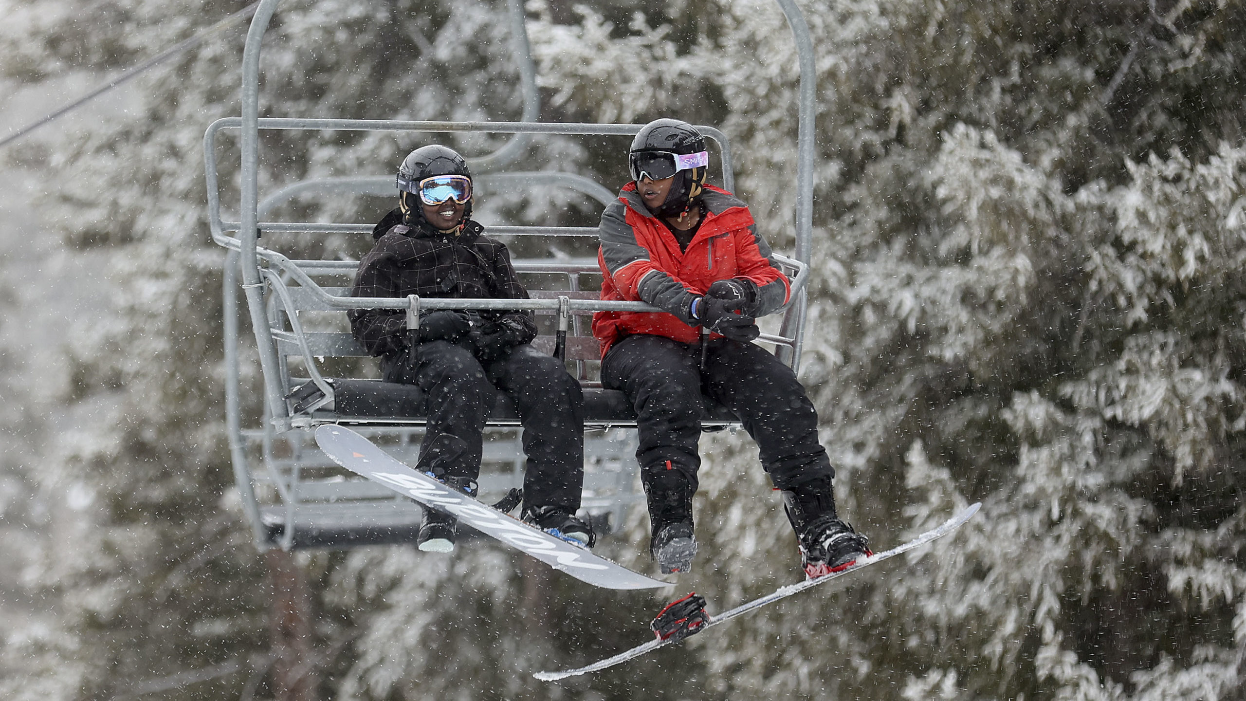 Utah transportation officials warn Utah skiers about potential traffic problems during the 2022-202...