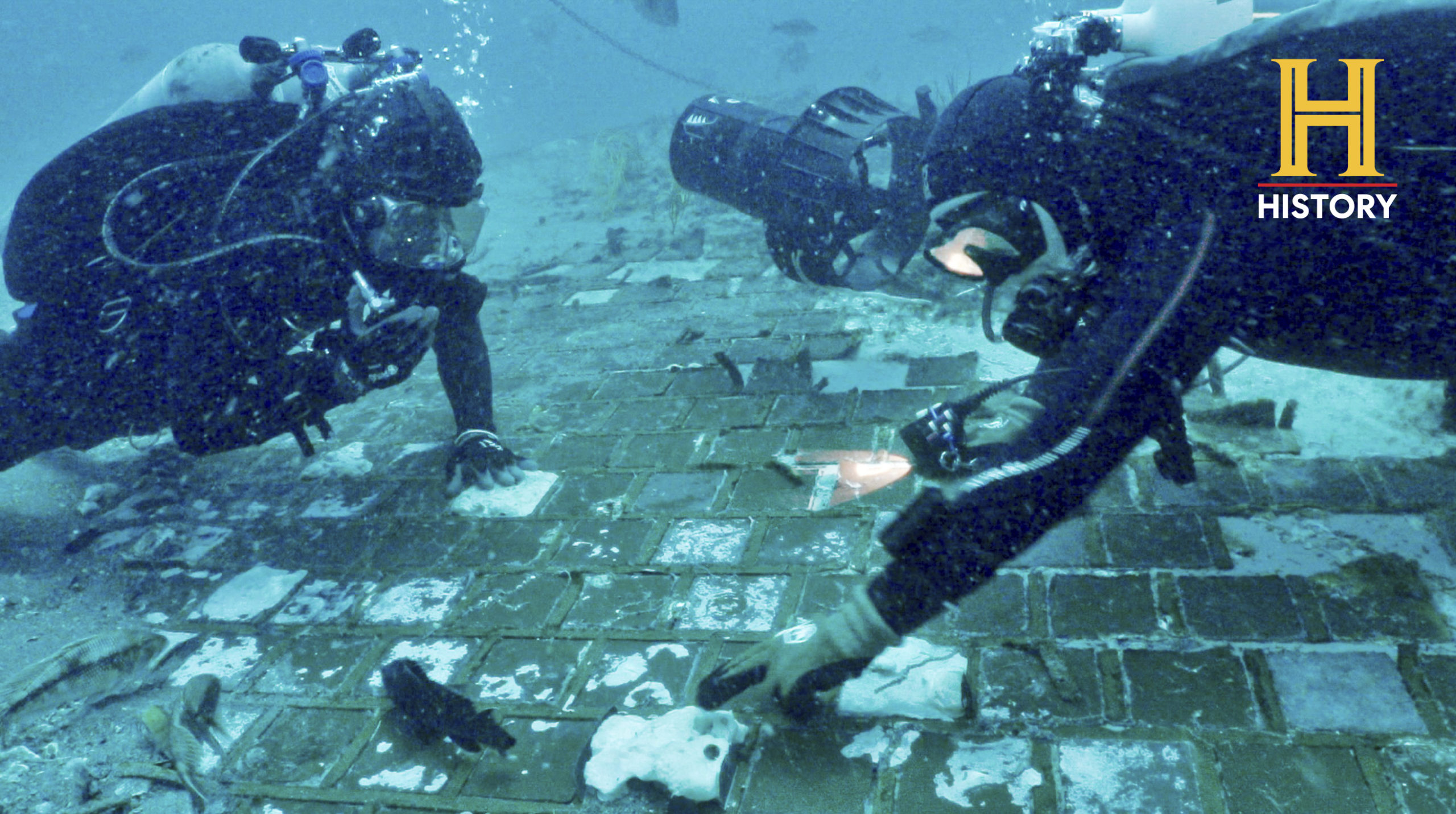 Divers have discovered a large chunk of debris from the crash of the space shuttle Challenger....