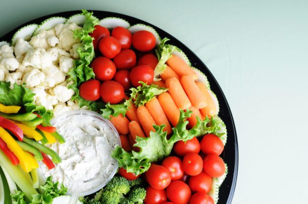 Fresh Vegetables on Party Tray with Dip