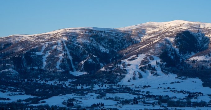 Weber County recently approved the addition of a ski village at Nordic Valley Ski Resort. Built on 500 acres surrounding the ski resort, the village is expected to increase tourism for the county. 