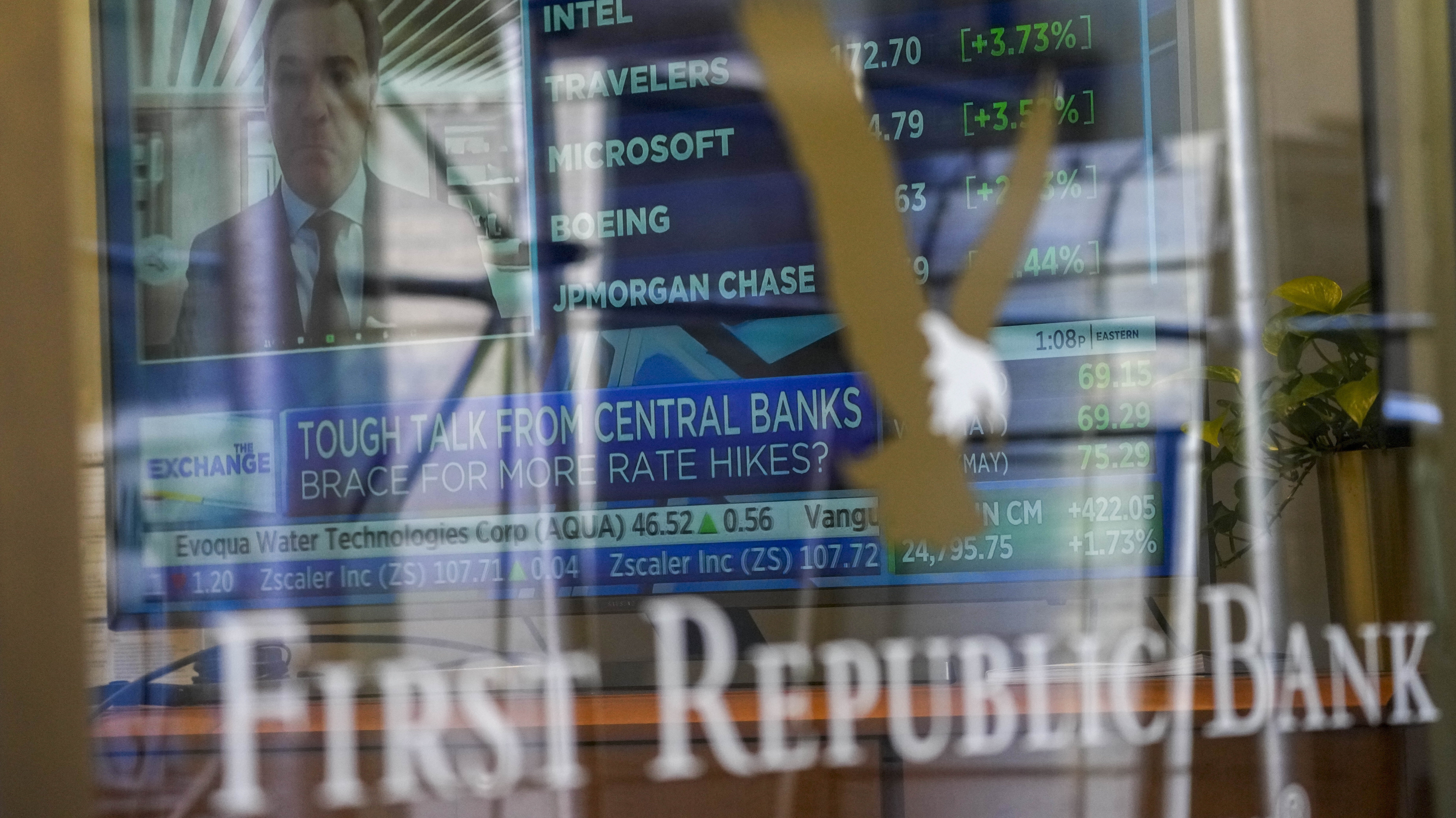 Eleven of the biggest U.S. banks Thursday announced a $30 billion rescue package for First Republic...
