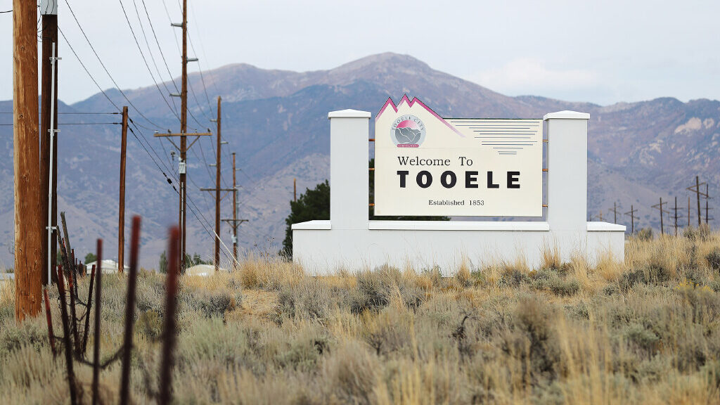 Welcome to Tooele sign. A fire in N. Tooele killed four dogs...
