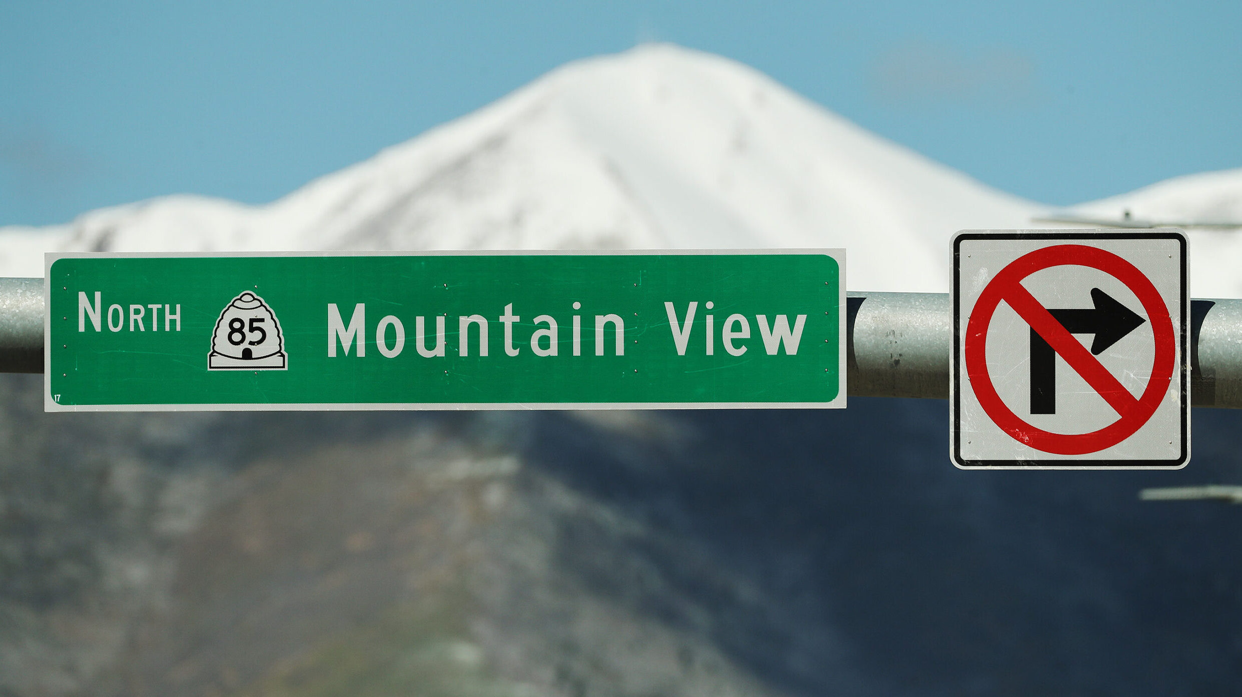 mountain view corridor sign...