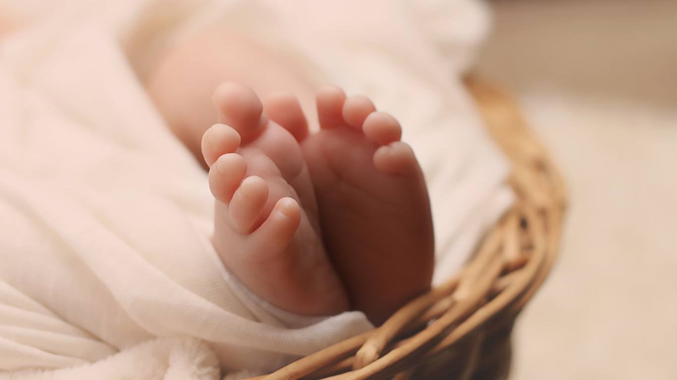 baby feet, utah postpartum retreat helps new moms...