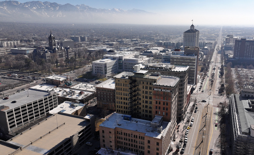 Storm hits the Wasatch Front on Monday