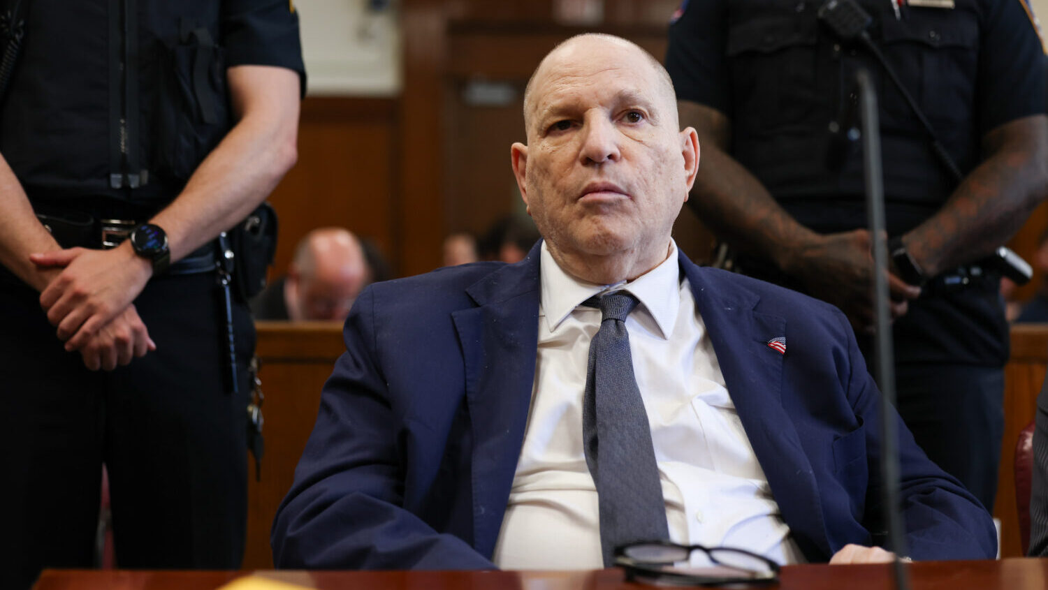 Former Hollywood film producer Harvey Weinstein appears in Manhattan Supreme Court during his retri...