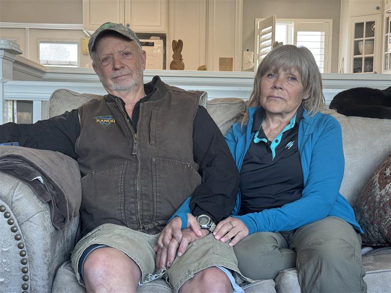 Two people impacted by the Goshen Fire in Utah County. (Andrew Adams, KSL)