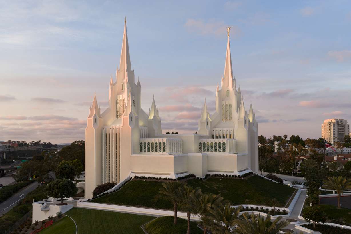 Exterior of the San Diego California Temple of The Church of Jesus Christ of Latter-day Saints. (Photo: The Church of Jesus Christ of Latter-day Saints)
