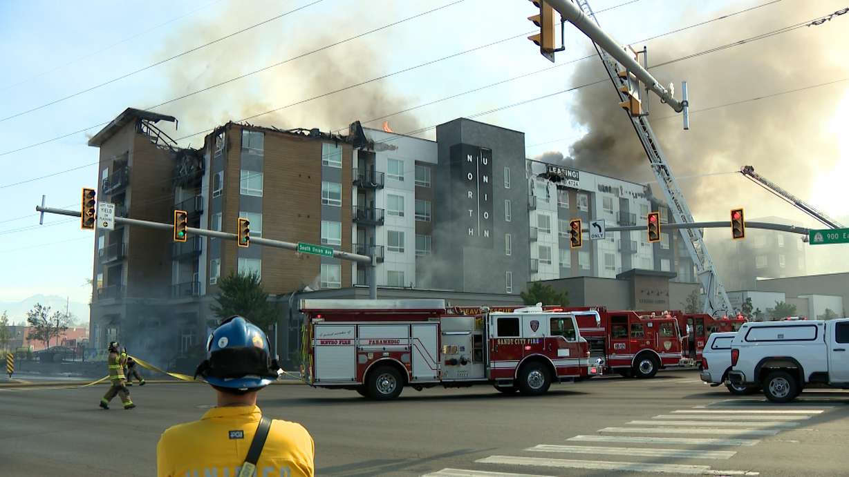 Fire crews pictured outside the North Union Apartments. (Photo: Kai Johnson)