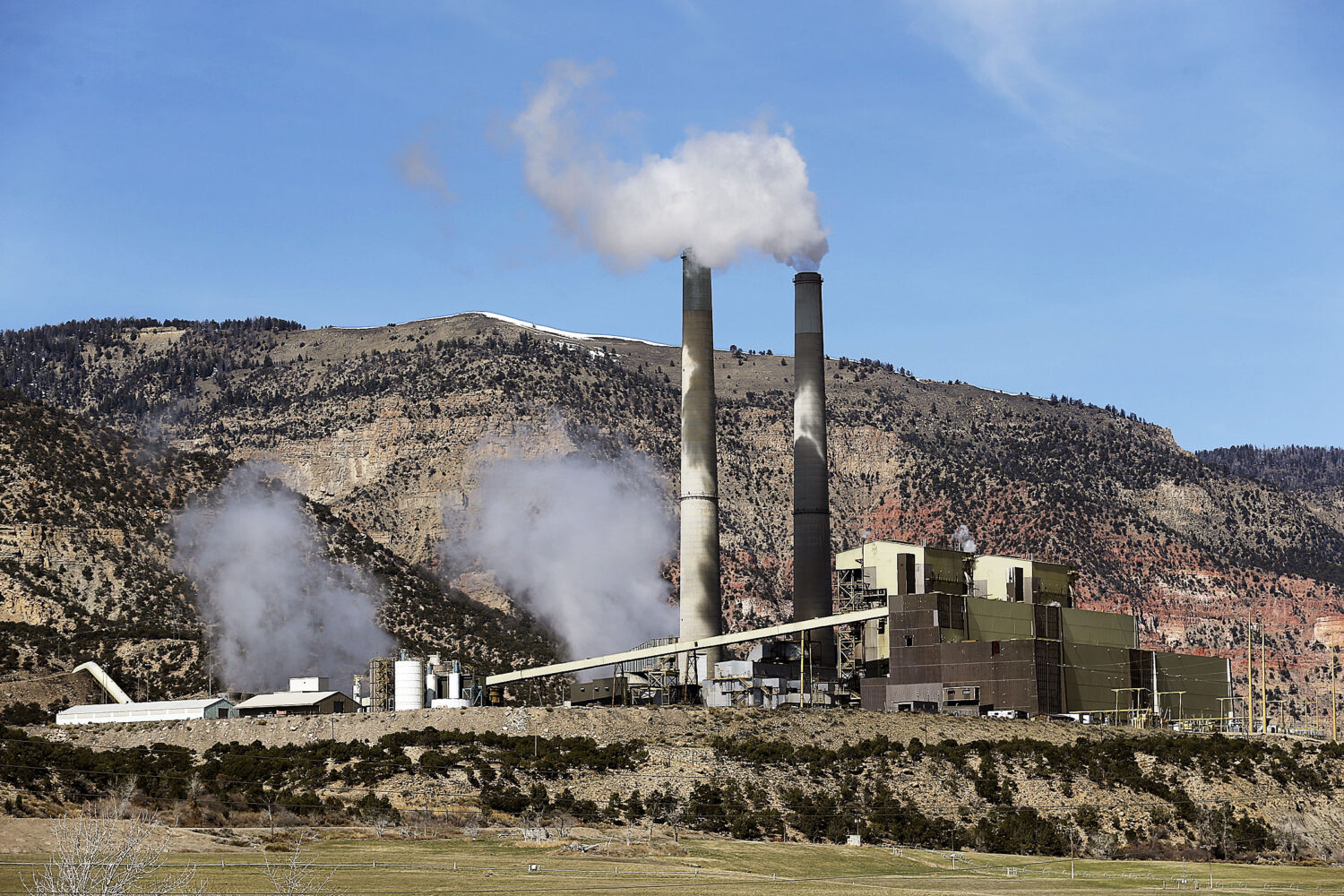 The Huntington power plant in Huntington, Wednesday, March 25, 2015. (Ravell Call, Deseret News)