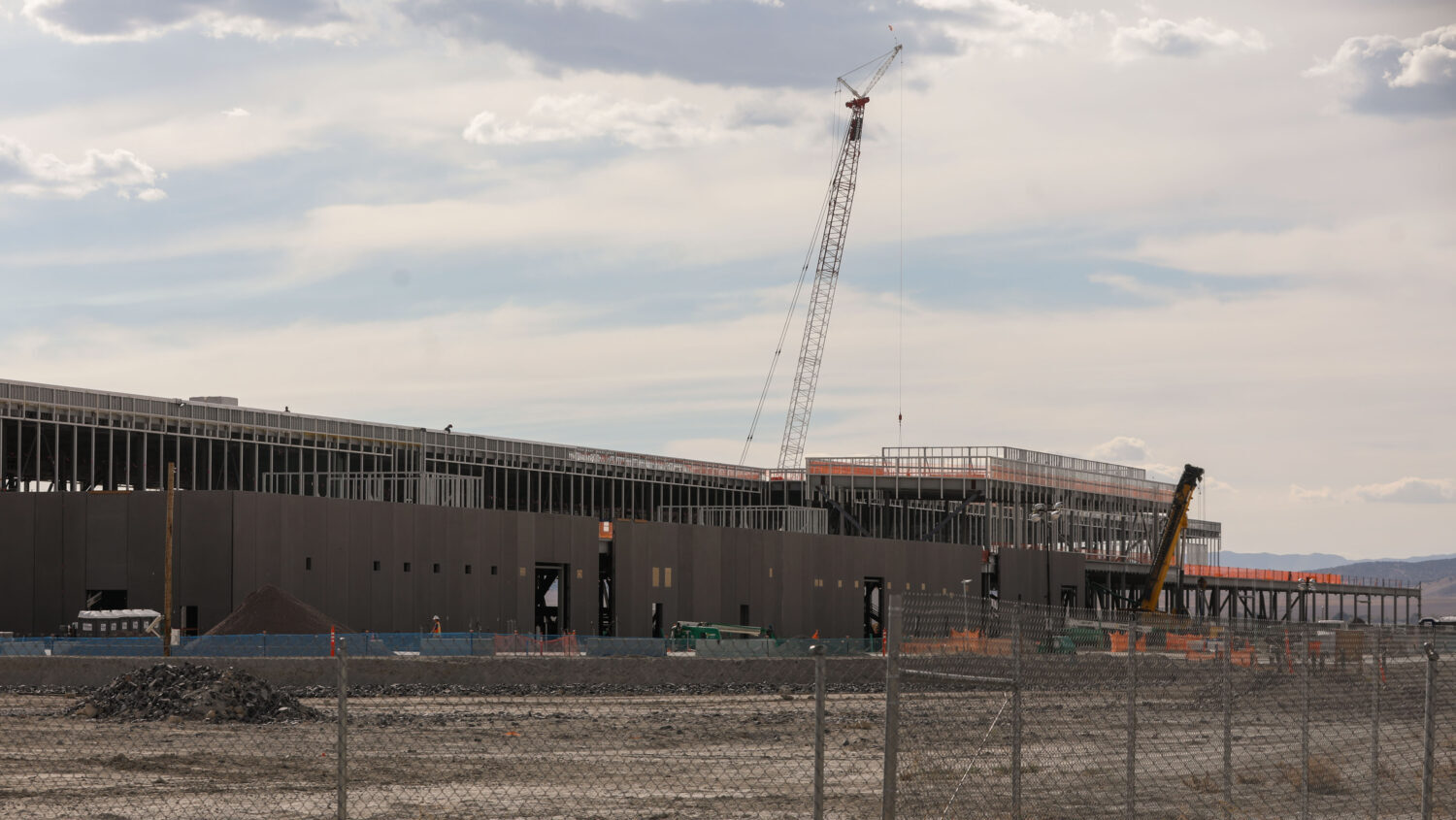 A Facebook data center under construction in Eagle Mountain is pictured on Monday, Oct. 4, 2021. Google on Monday announced it has acquired land for a potential data center across the street from the Facebook facility. (Shafkat Anowar, Deseret News)